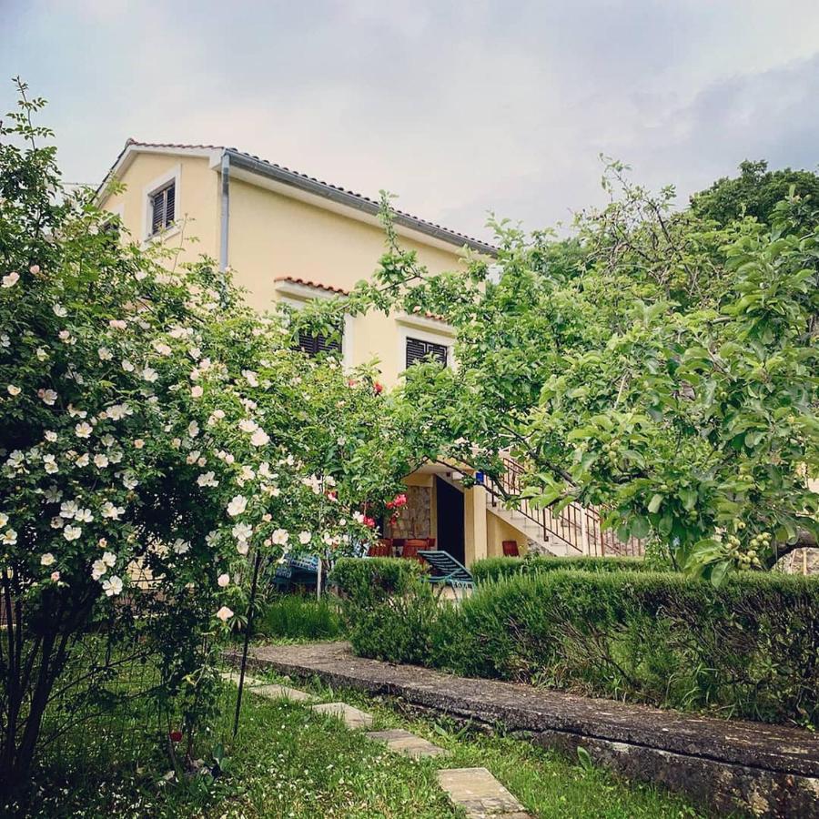 New, Sunny Apartment Surrounded By Nature Omisalj Luaran gambar